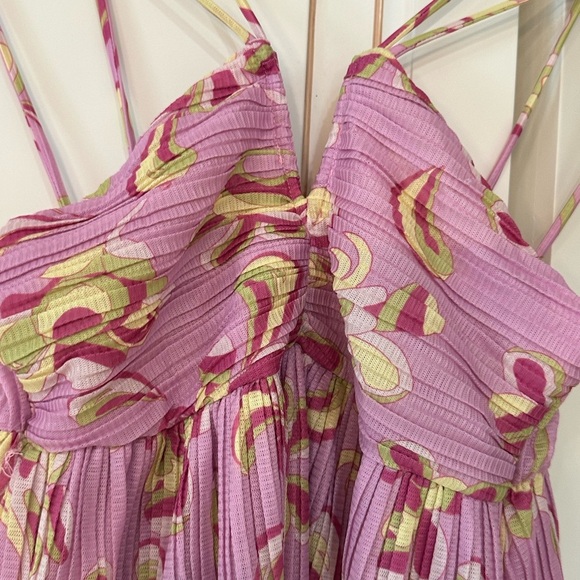 Zara Pink Floral Print Pleated Dress (19) - Picture 8 of 9